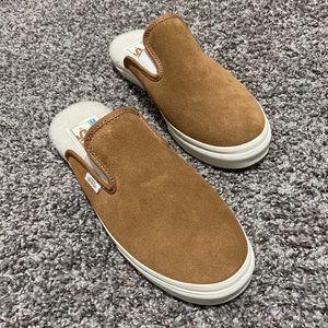 Slip on suede vans woman’s size 8